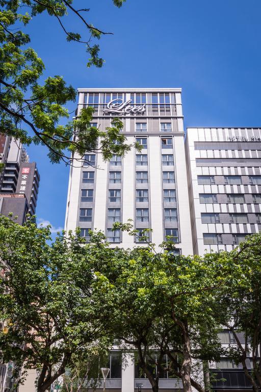 Park Lees Hotel Kaohsiung Exteriör bild The hotel in 2019