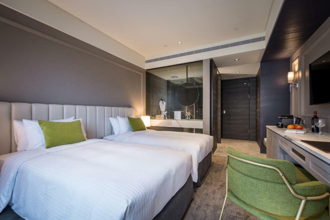 Park Lees Hotel Kaohsiung Exteriör bild Deluxe Room